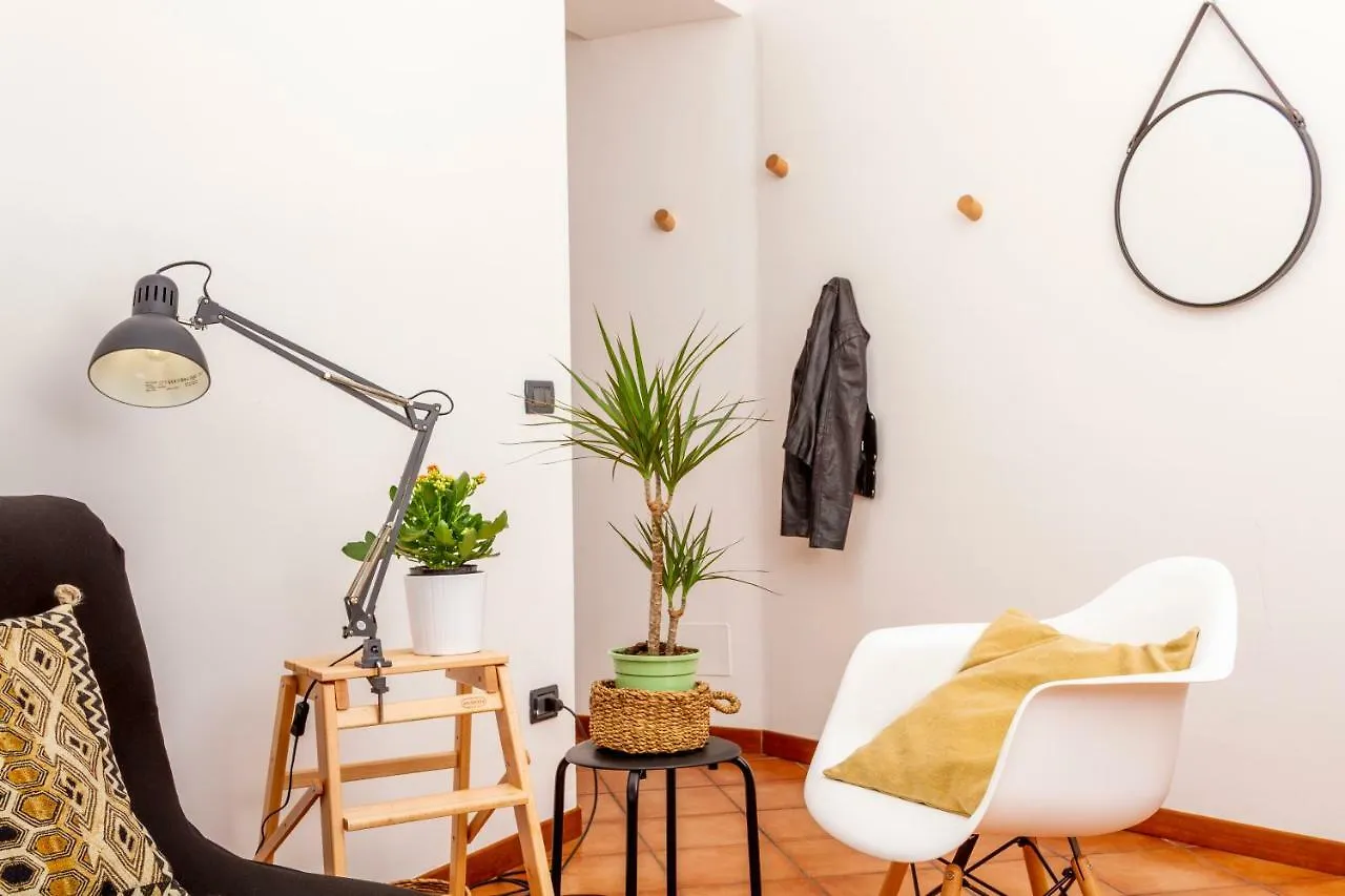 I Balconi Di San Domenico Apartment Palermo 0*,  Italy